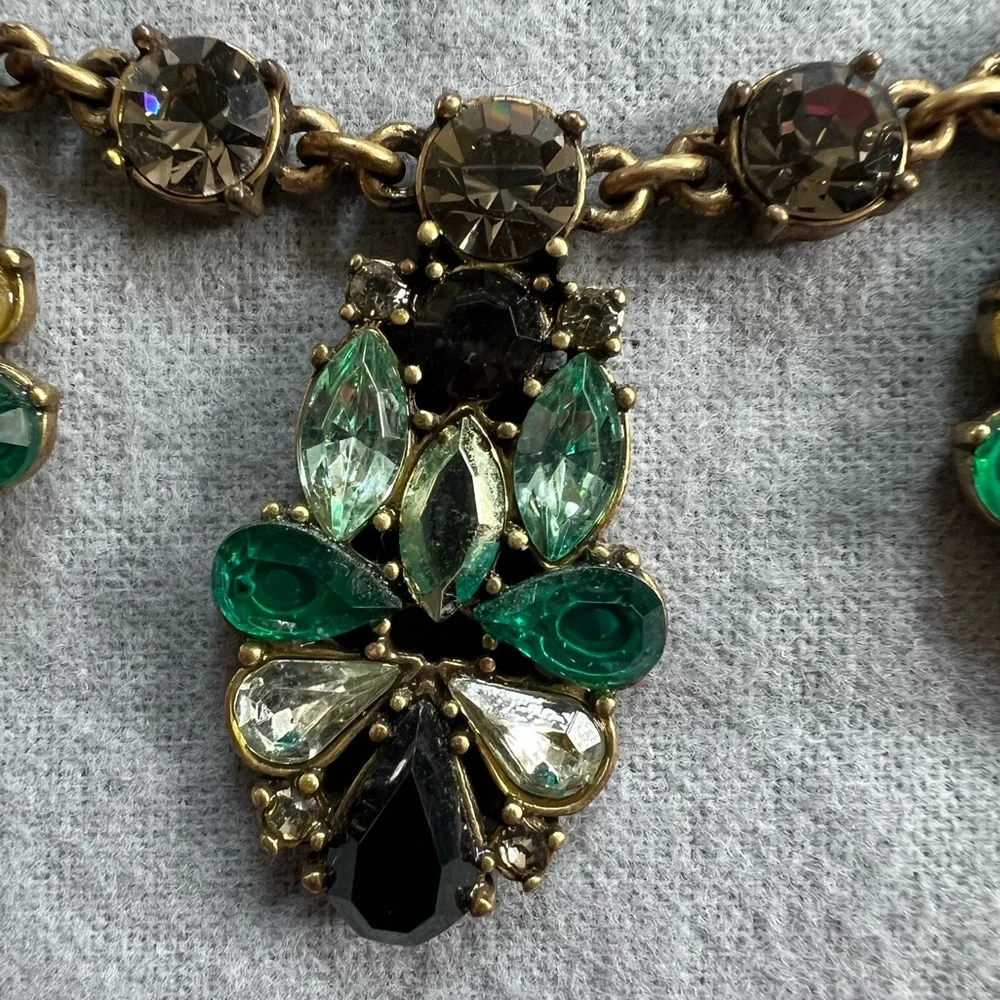 J Crew Emerald and Gold Tone Rhinestone Statement Necklace - Picture 4 of 4